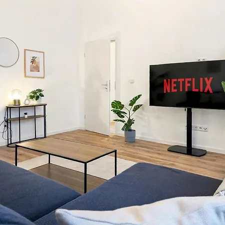 Stuck-denkmal-apartment Zentral In Mit Hohen Decken Apartment Krefeld