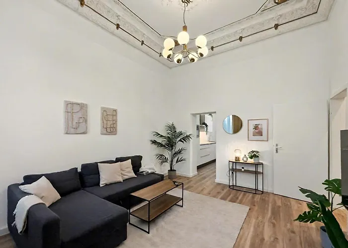 Stuck-denkmal-apartment Zentral In Mit Hohen Decken 公寓